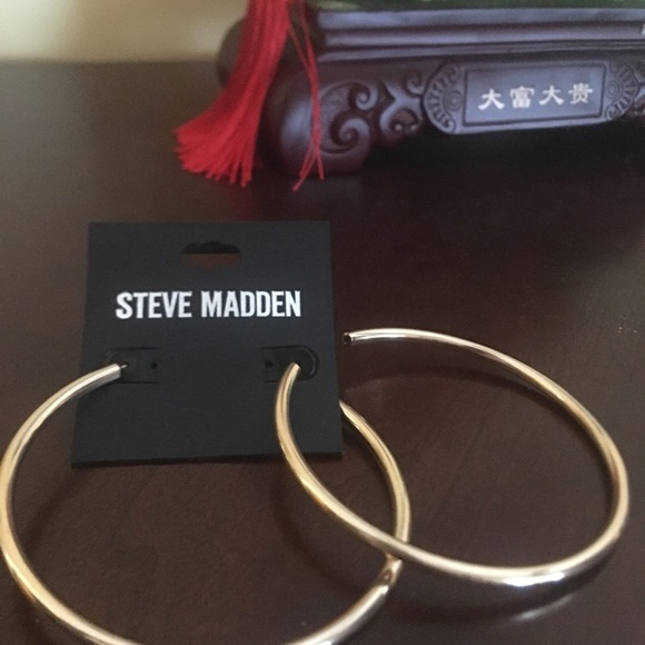 Earrings 💕 - Picture 6 of 6